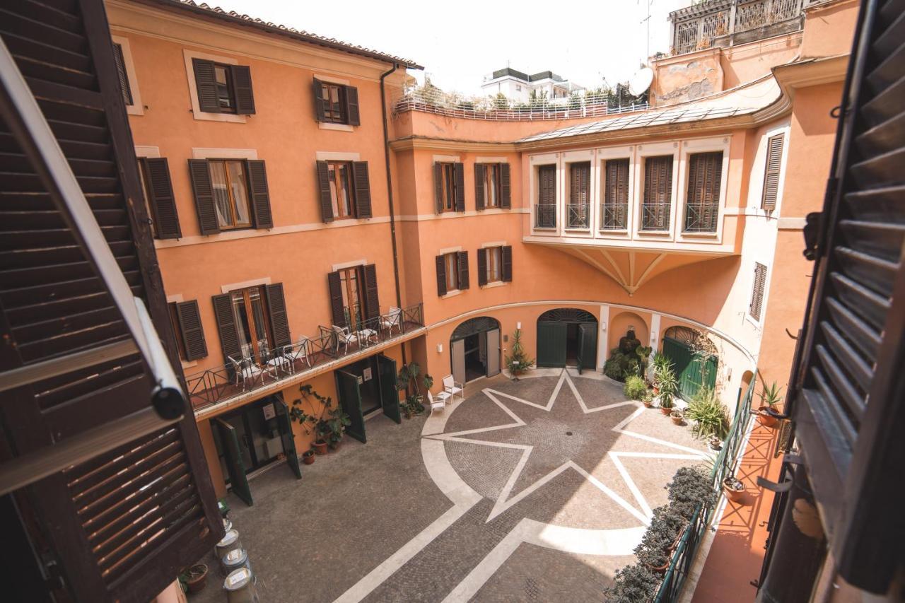 Bed and Breakfast Trevi Portrait Roma Esterno foto