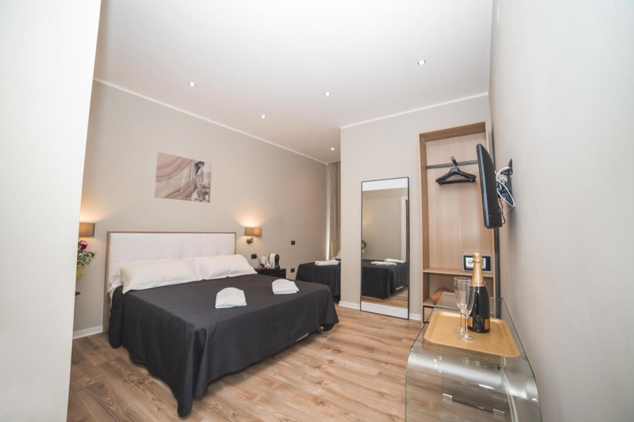 Bed and Breakfast Trevi Portrait Roma Esterno foto
