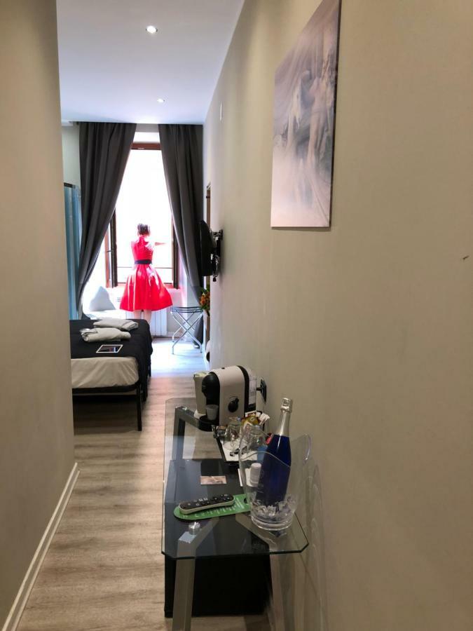Bed and Breakfast Trevi Portrait Roma Esterno foto