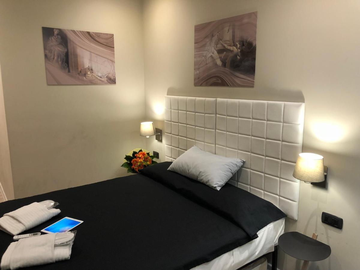 Bed and Breakfast Trevi Portrait Roma Esterno foto