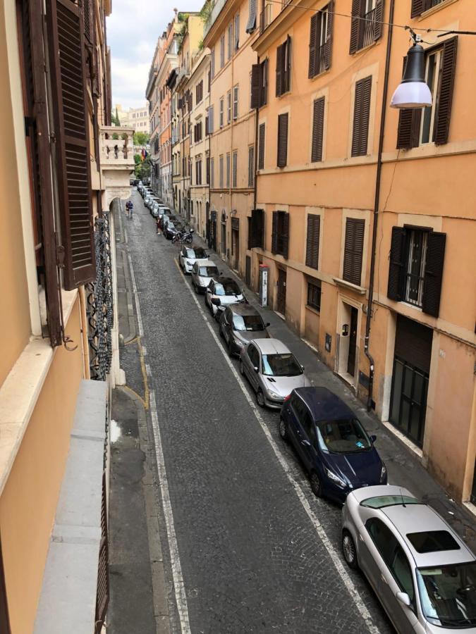 Bed and Breakfast Trevi Portrait Roma Esterno foto