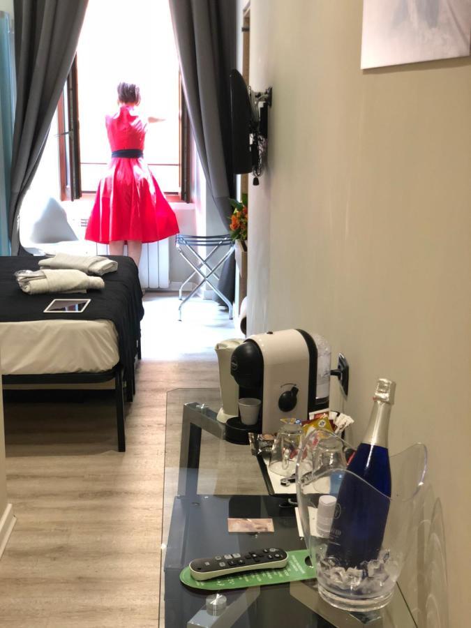 Bed and Breakfast Trevi Portrait Roma Esterno foto